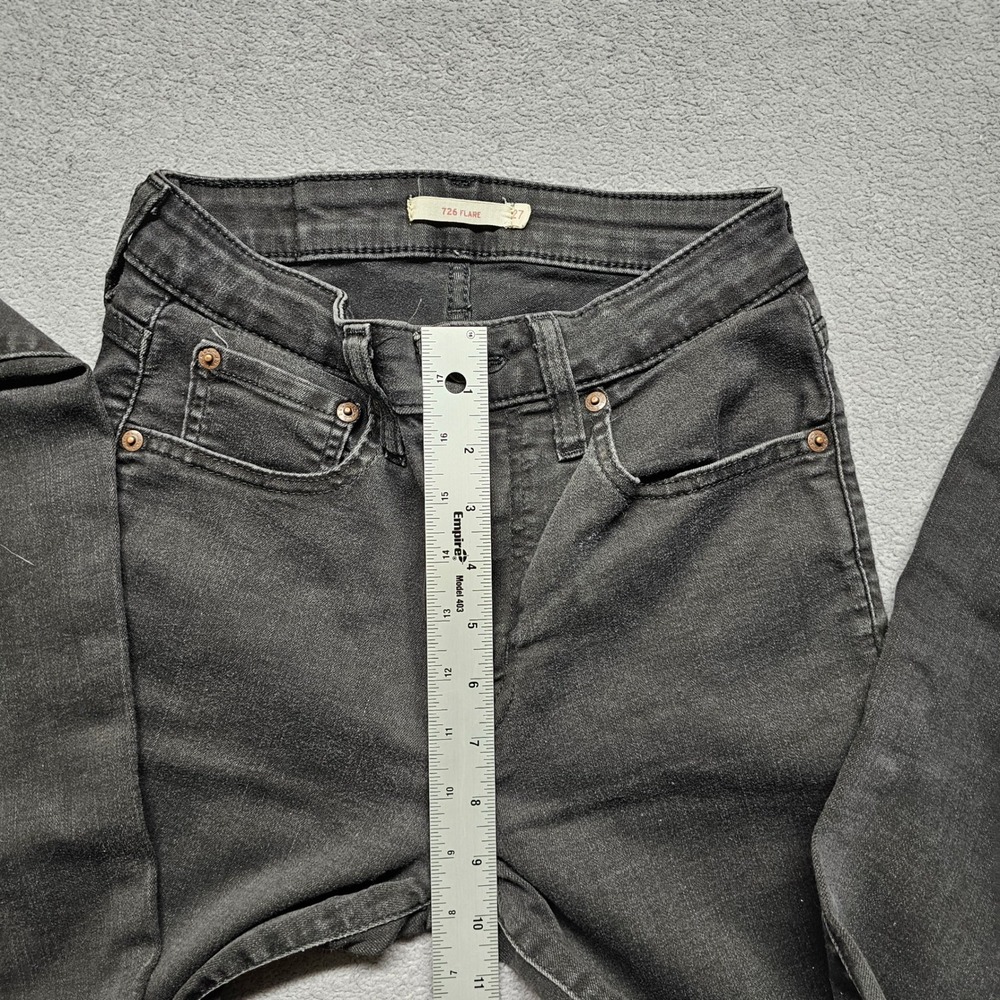 Levi's 726 Jeans Womens 27 Black Denim Slim Fit‎ Flared Leg Streetwear Americana - Picture 5 of 11